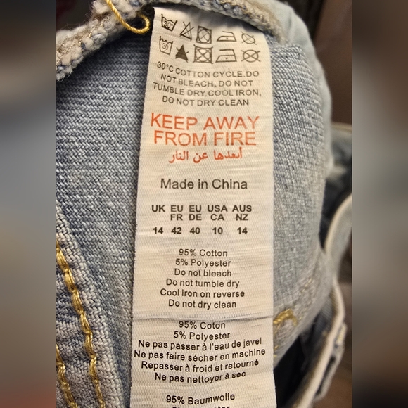 Women's PrettyLittleThing Light Blue Distressed High Waisted Denim Jeans Sz 10 - Picture 7 of 8